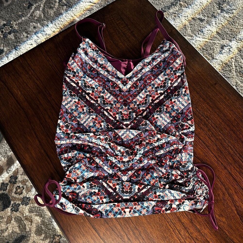 Athleta 34D/DD Cami Bra Tankini TOP ONLY